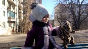 ЧП.Алиса упала.(((