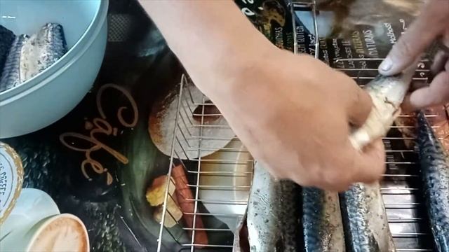 Скумбрия на мангале легко и просто/Шашлык из рыбы