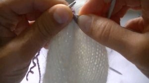 Вяжем варежки из пуха норки спицами.Набор петель  "Болгарский зачин".