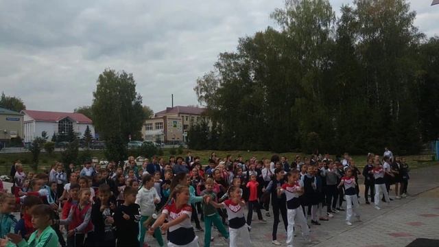 Утренняя зарядка смотреть онлайн