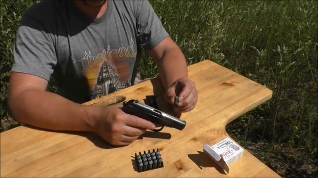 Пистолет ПМ // Пугач или " Воспитатель для кошек"? 8-)) смотреть онлайн