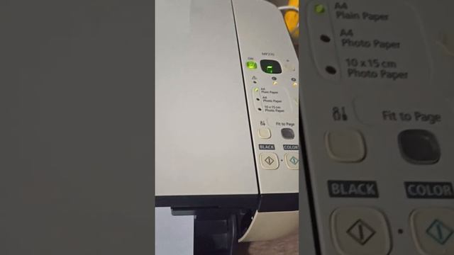 Canon mp270,тестовая печать,после технического обслуживания.Цветной картридж не заправлялся. смотреть онлайн