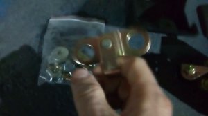 Какие замки лучше устанавливать в кабину МК или УК трактора МТЗ-82\80