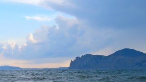 Бухта Провато в июльскую непогоду. Орджоникидзе.