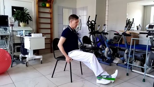 Бицепс бедра с лентой