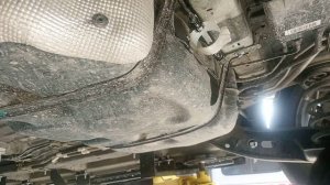 GEELY OKAVANGO REPLACE FUEL FILTER TUTORIAL...