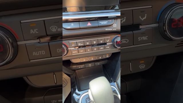 Продали KIA CEED SW смотреть онлайн