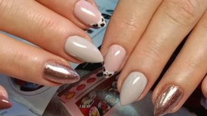 наращивание ногтей