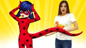 Видео для девочек про куклы. Кубок Леди Баг пропал после концерта. Маша Той Клаб  в поисках.