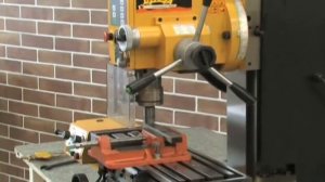 Обзор станка фрезерного по металлу Энкор Корвет 415