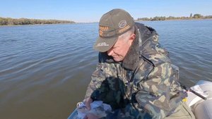 Рыбалка на судака, на реке Бузан, с парусом