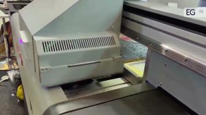 Планшетный УФ принтер с вакуумным прижимом и поворотной осью 1060UV