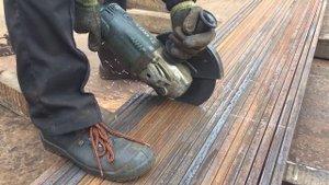 Как правильно порезать трубу профильную 20х20х2мм, болгаркой.