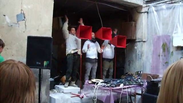 шарик белый от нас смотреть онлайн