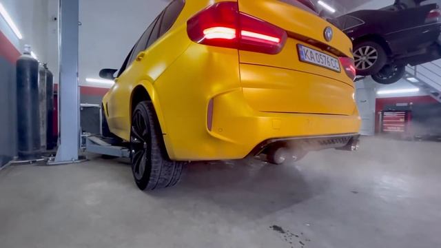 Выхлоп на BMW X5 F15 смотреть онлайн