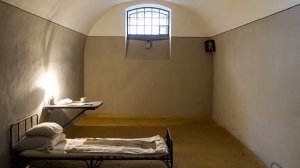 Чем отличается СИЗО от тюрьмы?