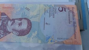 Цены на рынке сейчас. Банкноты стран мира