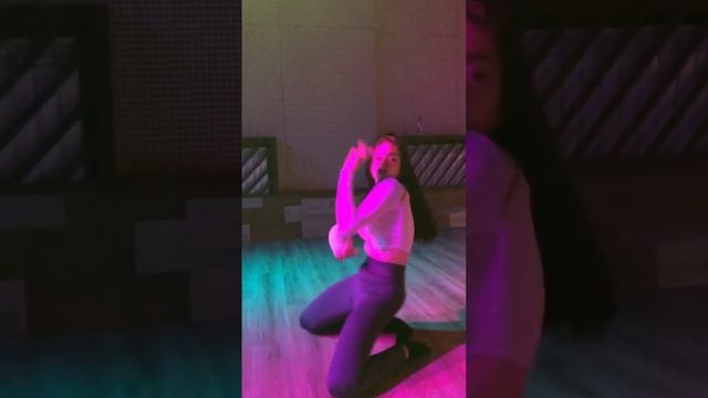 Танцы это энергия⚡️ High Heels dance #dancevideo #highlights #женскаяэнергетика #женскаяэнергия