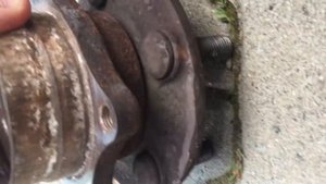 Замена передних ступичных подшипников Prius 20