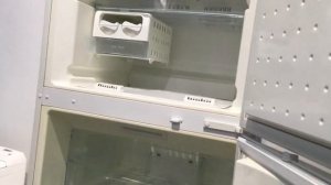 Холодильник BOSCH KDN32X00