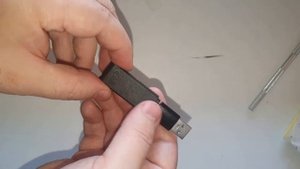 Kingston DataTraveler 70 Unboxing and Speed Test