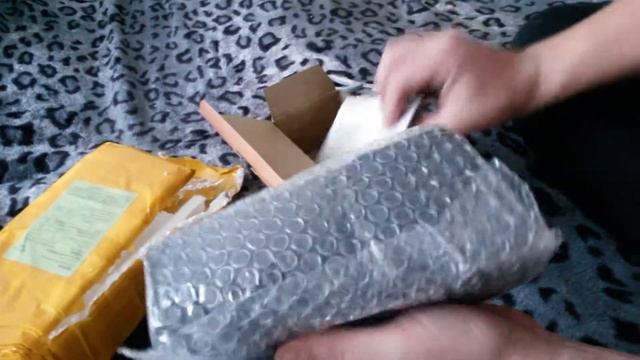 Посылка с aliexpress.com - Фотовспышка Yongnuo YN560-II смотреть онлайн