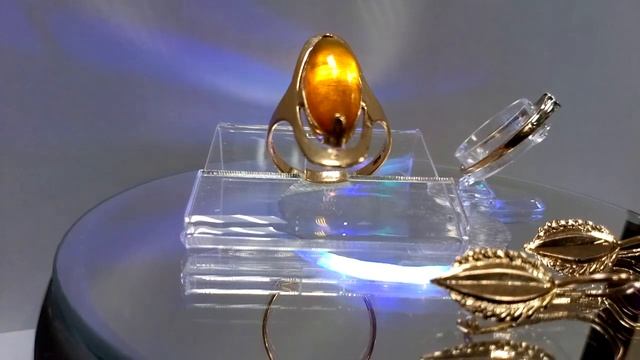 Кольцо с янтарем, серьги ссср, кольцо с бриллиантом смотреть онлайн