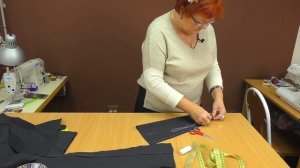 Выкройка митенки. Как раскроить рукав-чулок за 1 минуту? Технология обработки и изготовления.