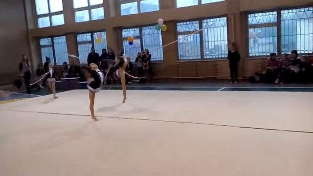 Гимнастика, дети смотреть онлайн