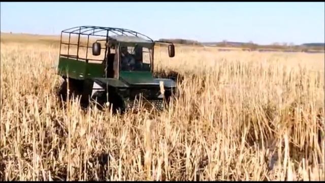 Испытание вездехода Вепрь 5м по болоту смотреть онлайн