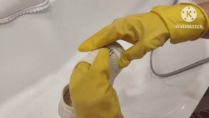 Как отстирать белые кроссовки ?! ???