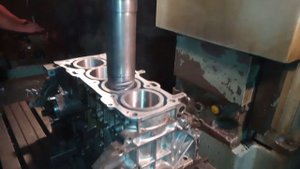 Расточка блока 2AZ-FXE