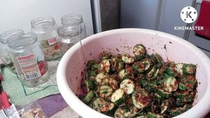Огурцы с перцем и чесноком. ???