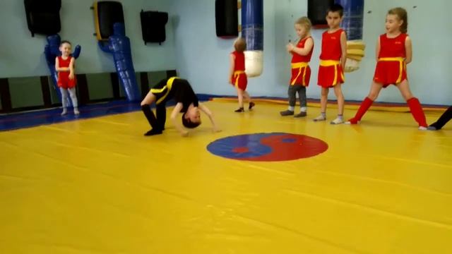 Тренировки по саньда в Центре ФП и СЕ "Чемпион" г.Чебоксары. руководитель.тренер Ильина Г.В. смотреть онлайн