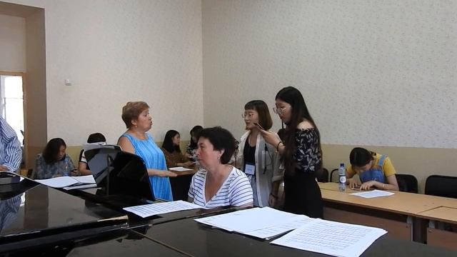 Ян Ян и Го Юй Ян поют Нину Джованни Перголезе - #УрГПУ