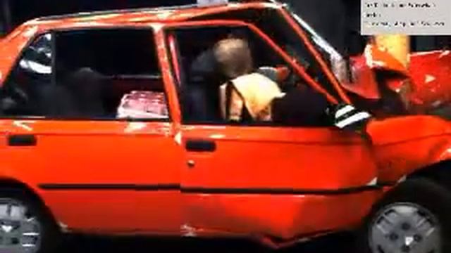 PEUGEOT 205 crash test смотреть онлайн