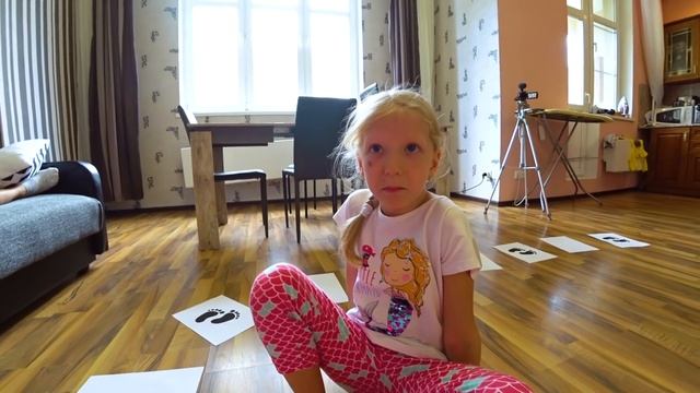 Не РАЗБУДИ ПАПУ В РЕАЛЬНОЙ ЖИЗНИ! Пока Папа СПИТ Милана и Мама СНИМАЮ ...