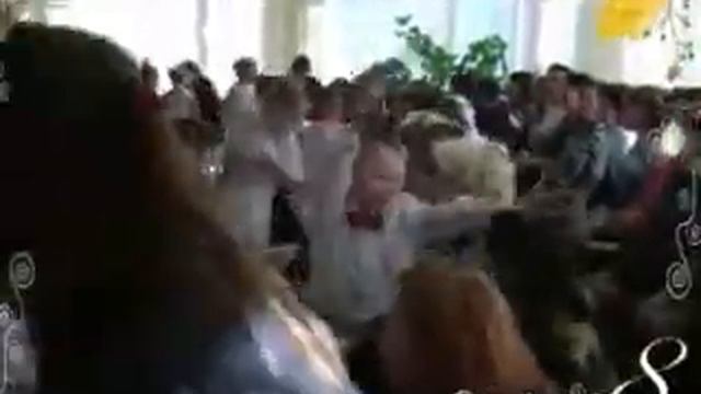 8 Марта.avi смотреть онлайн