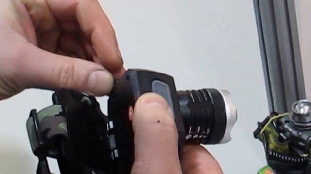 Проверяем и сравниваем налобники! Популярные налобные фонари BL -6919 и KL -16 ! Для Охоты и Рыбалк смотреть онлайн