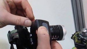 Проверяем и сравниваем налобники! Популярные налобные фонари BL -6919 и KL -16 ! Для Охоты и Рыбалк