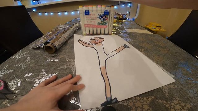 Платье из фольги для рисунка девочки-фигуристки. смотреть онлайн