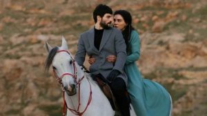 Reyan Miran  Hercai Влюбился в нее Ветреный