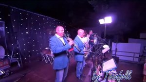 RAVENNA valzer Casadei eseguito dall'orchestra EDMONDO COMANDINI alla festa di Olnano RSM 2015