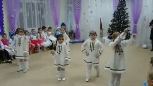 Очень красивый танец !!! Детские утренники . Танцы народов мира для детей .