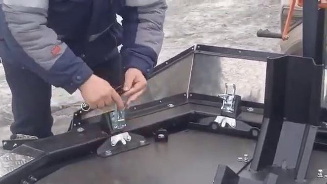 легковой мотоприцеп "Баггер" от завода "Аляска"