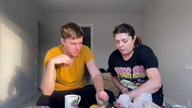 VLOG С МАМОЙ НА КВАРТИРЕ.. РЕШАЕМ ПРОБЛЕМЫ смотреть онлайн
