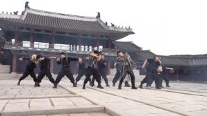 ATEEZ(에이티즈) 산 'Warriors' Performance Video Behind