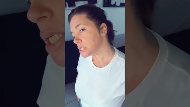 Как с пользой для лица и мозга растягивать и сжимать мышцы шеи платизму и ГКСМ?Нейродинамика
