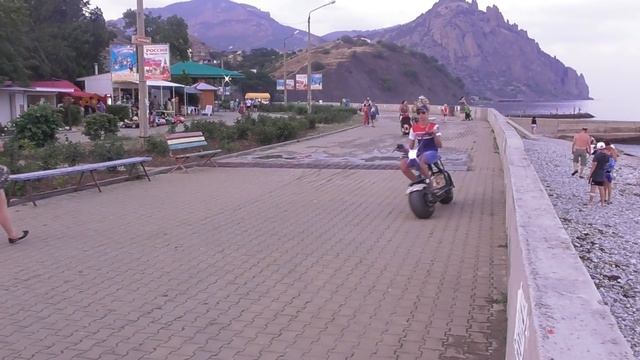 КРЫМ. ПЯТНИЦА.НАБЕРЕЖНАЯ. КУРОРТНОЕ/ФЕОДОСИЯ. Отдых в Крыму.