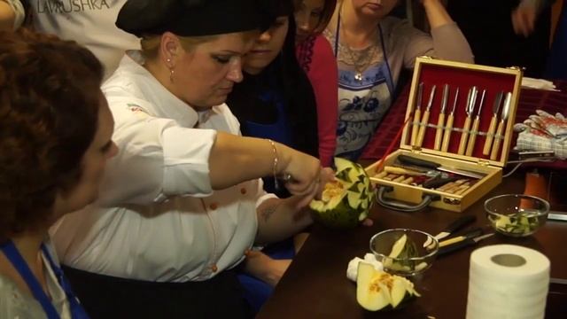 Приемы и банкеты. Организация банкетных столов. Приготовление и оформление блюд
